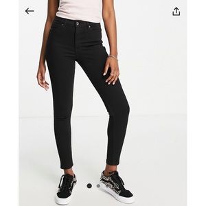 NWT Topshop Jamie Jeans 28W 30L